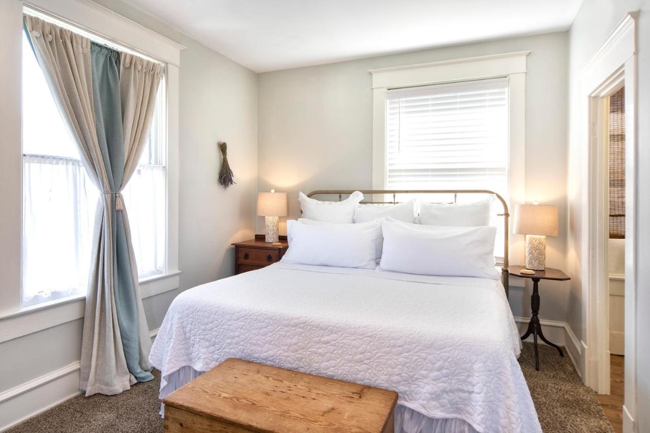 Katy House Bed And Breakfast Smithville Экстерьер фото
